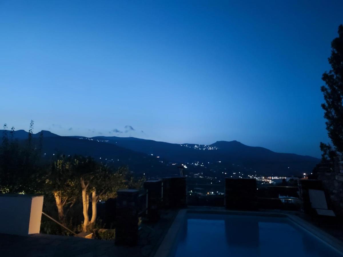 Astra Residential Apts Chones Bagian luar foto